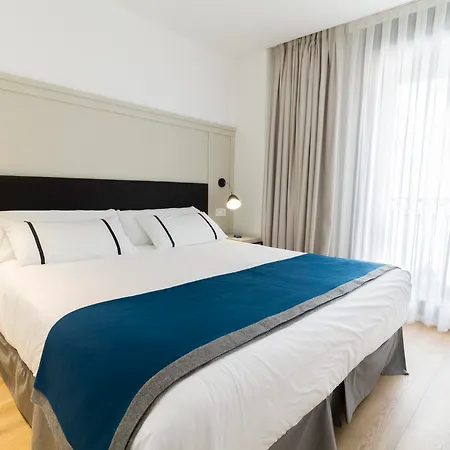 Sansebay 3* سان سيباستيان