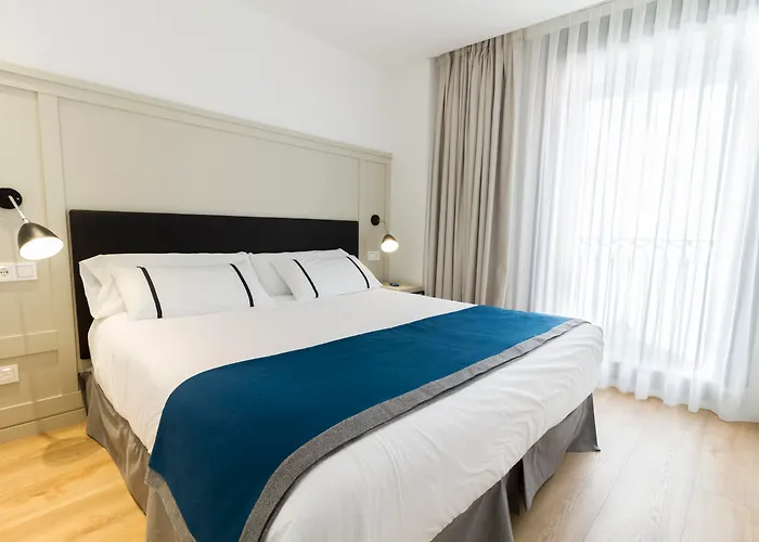 Sansebay 3* سان سيباستيان