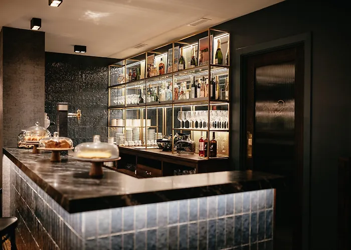 فندق Sansebay 3*